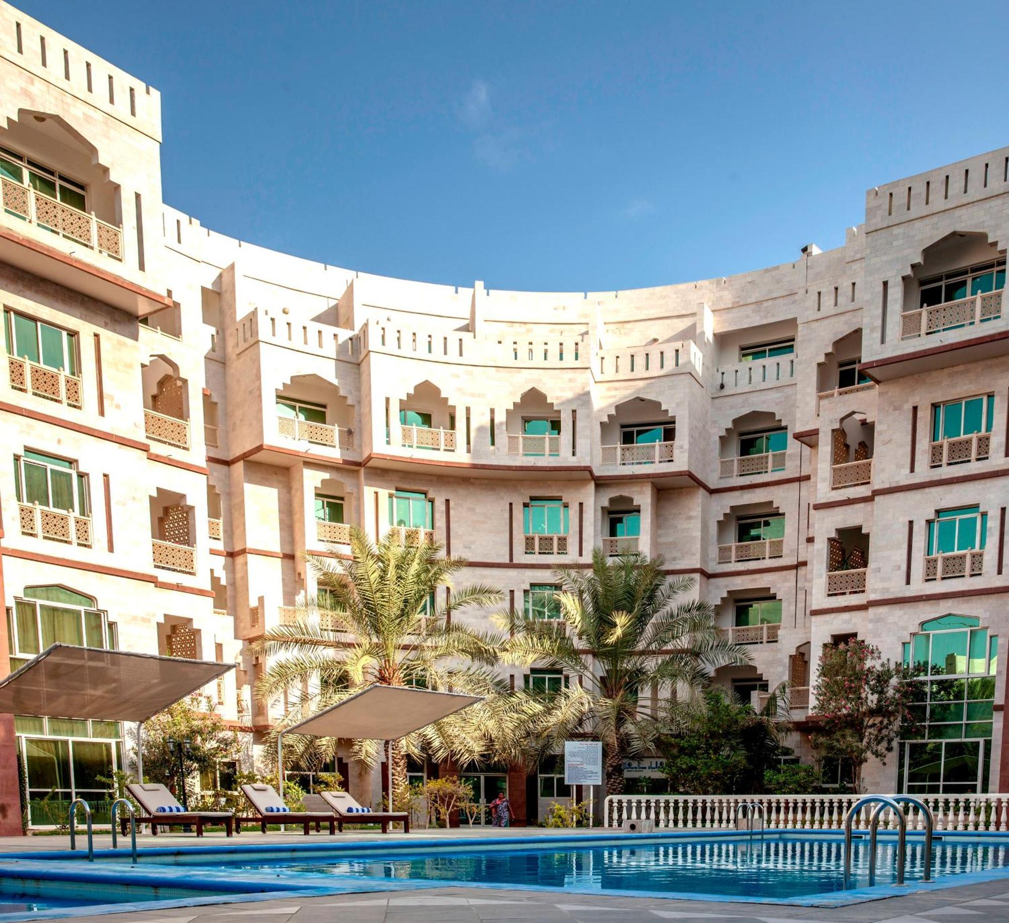Muscat Oasis Residencias Exterior foto