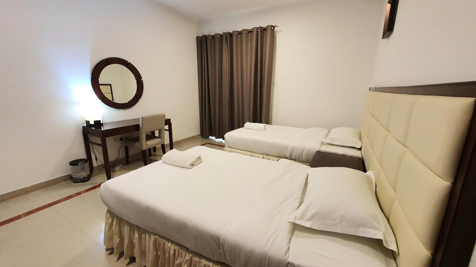 Muscat Oasis Residencias Exterior foto